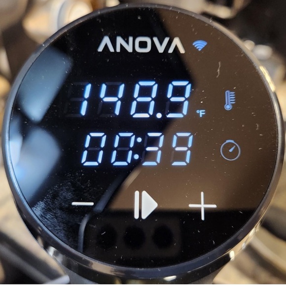 ANOVA NANO PRECISION COOKER 3.0 WI FI Enabled, 850 Watts - Picture 4 of 5